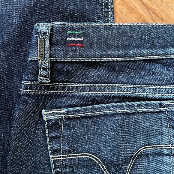 Women's Dark Blue Jeans - Picture 5 of 11